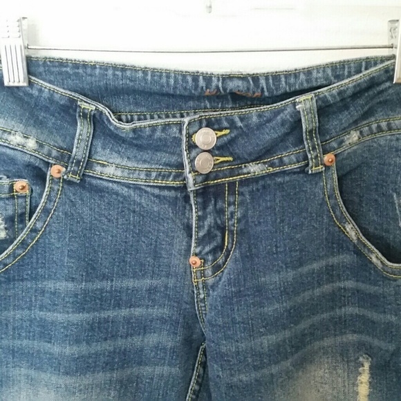 Hudson Distressed Boot Cut Jeans EUC Size 27 B3 - Picture 2 of 8